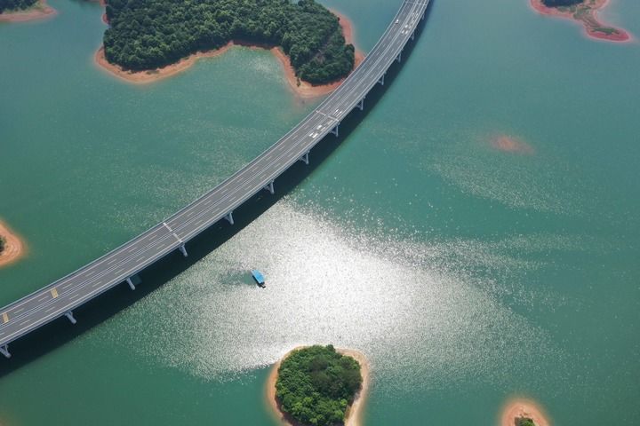 新华深读|十个维度给新一轮中部崛起画像(图24) 新华深读|十个维度给新一轮中部崛起画像(图24)