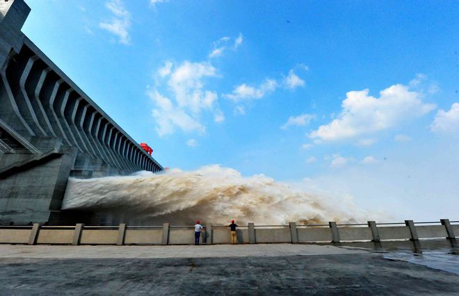 水泥寿命仅50年!国家2100亿建的三峡大坝难道很快就到年限了?(图14) 水泥寿命仅50年!国家2100亿建的三峡大坝难道很快就到年限了?(图14)