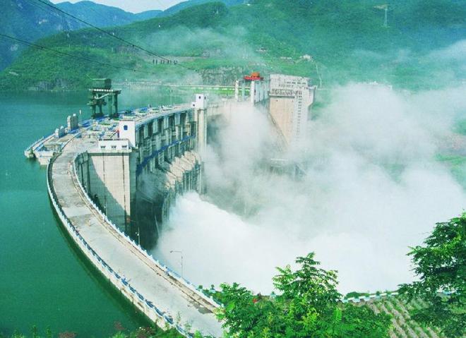 水泥寿命仅50年!国家2100亿建的三峡大坝难道很快就到年限了?(图22) 水泥寿命仅50年!国家2100亿建的三峡大坝难道很快就到年限了?(图22)