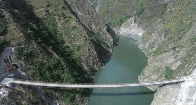 我国在建的第二大水电站总投资348亿全年可发电量104亿度(图5)